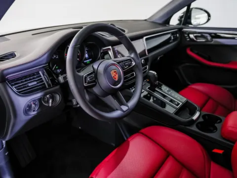 More photos of 2026 Porsche Macan at Porsche Austin, TX