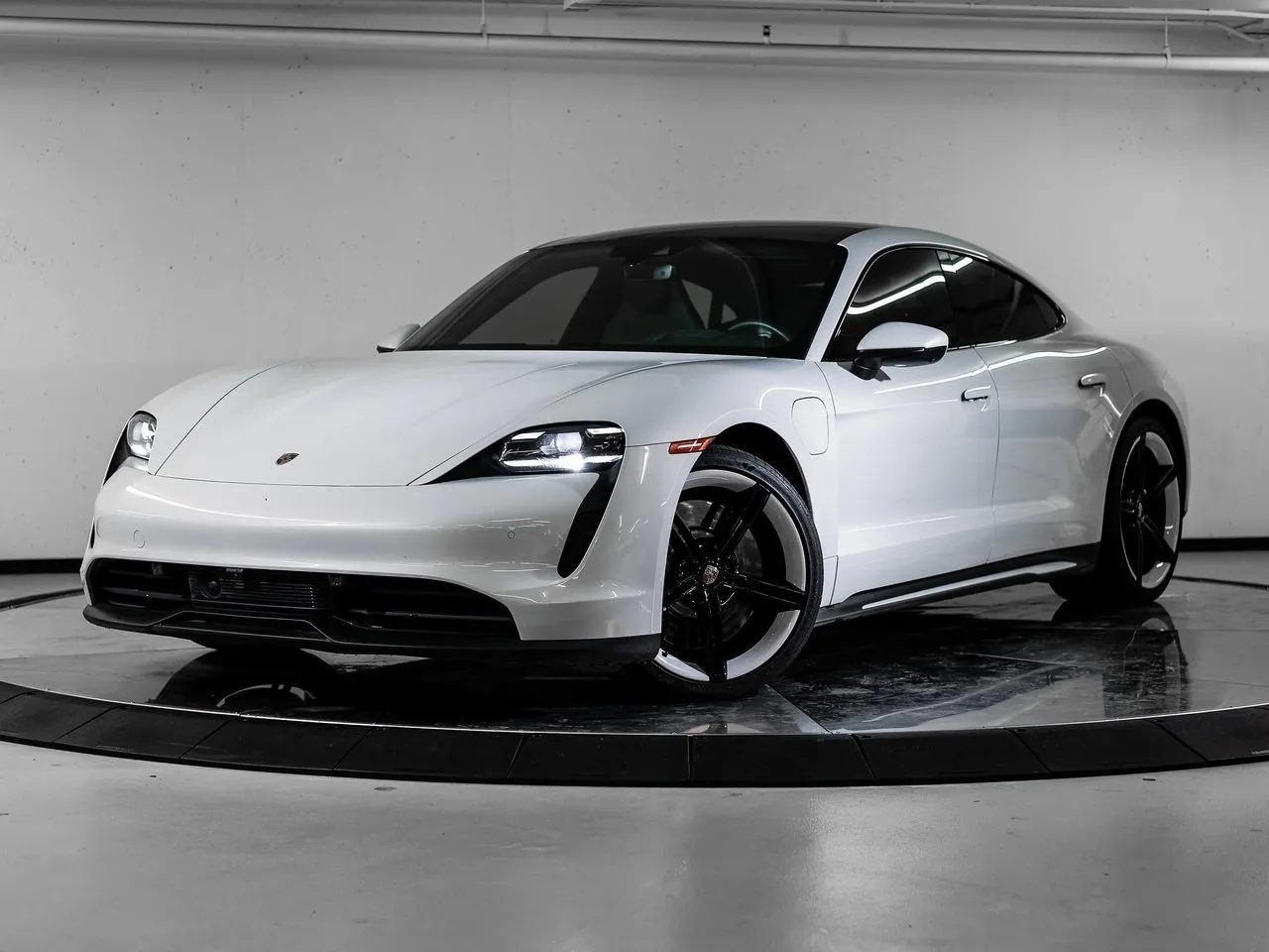 Gray 2024 Porsche Taycan 4S for sale in Austin, TX