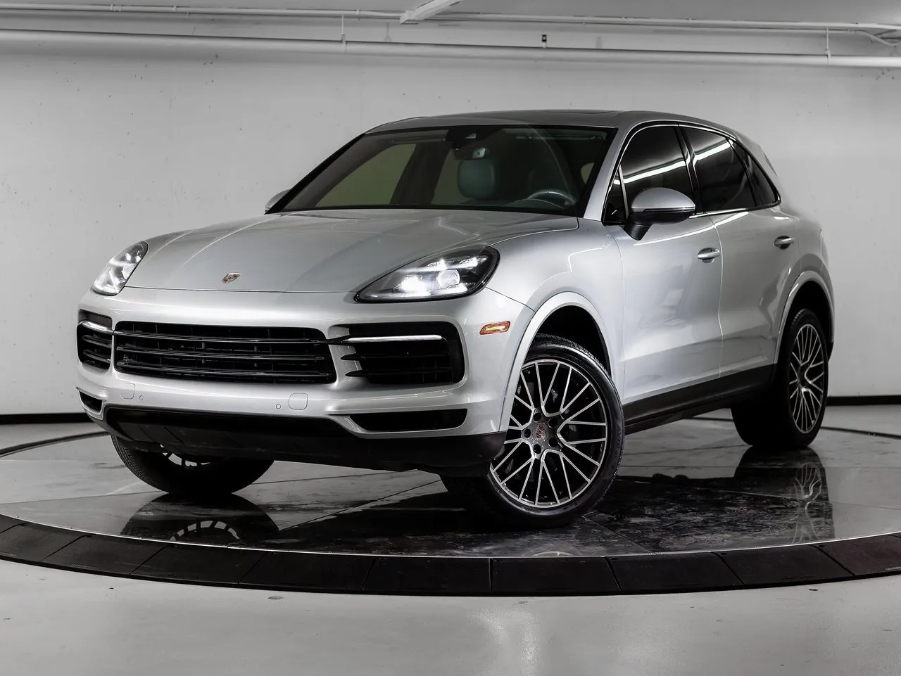 Silver 2020 Porsche Cayenne S for sale in Austin, TX