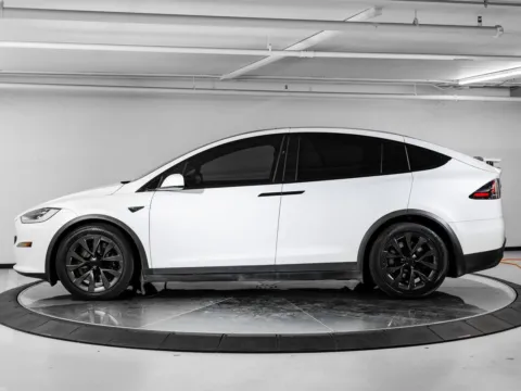 Photos of 2022 Tesla Model X for sale in Austin, TX at Porsche Austin