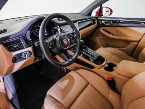 More photos of 2025 Porsche Macan at Porsche Austin, TX