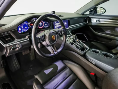 More photos of 2022 Porsche Panamera 4 Platinum Edition at Porsche Austin, TX