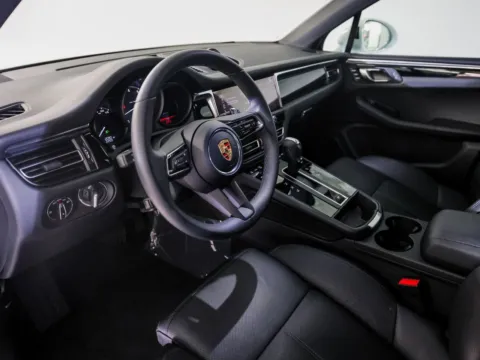 More photos of 2025 Porsche Macan at Porsche Austin, TX