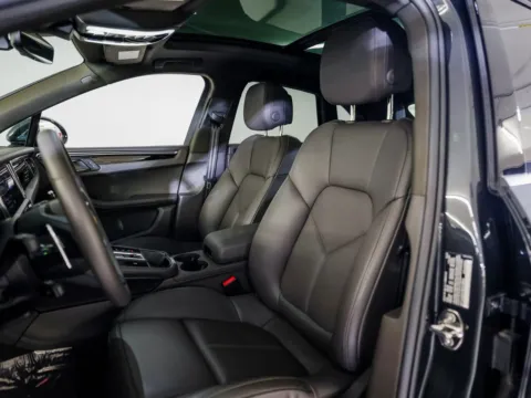 More photos of 2025 Porsche Macan at Porsche Austin, TX