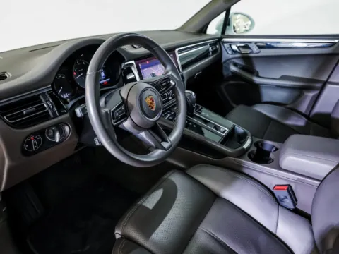 More photos of 2022 Porsche Macan at Porsche Austin, TX