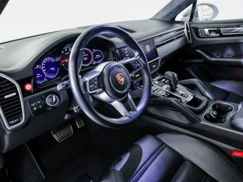 More photos of 2023 Porsche Cayenne GTS at Porsche Austin, TX