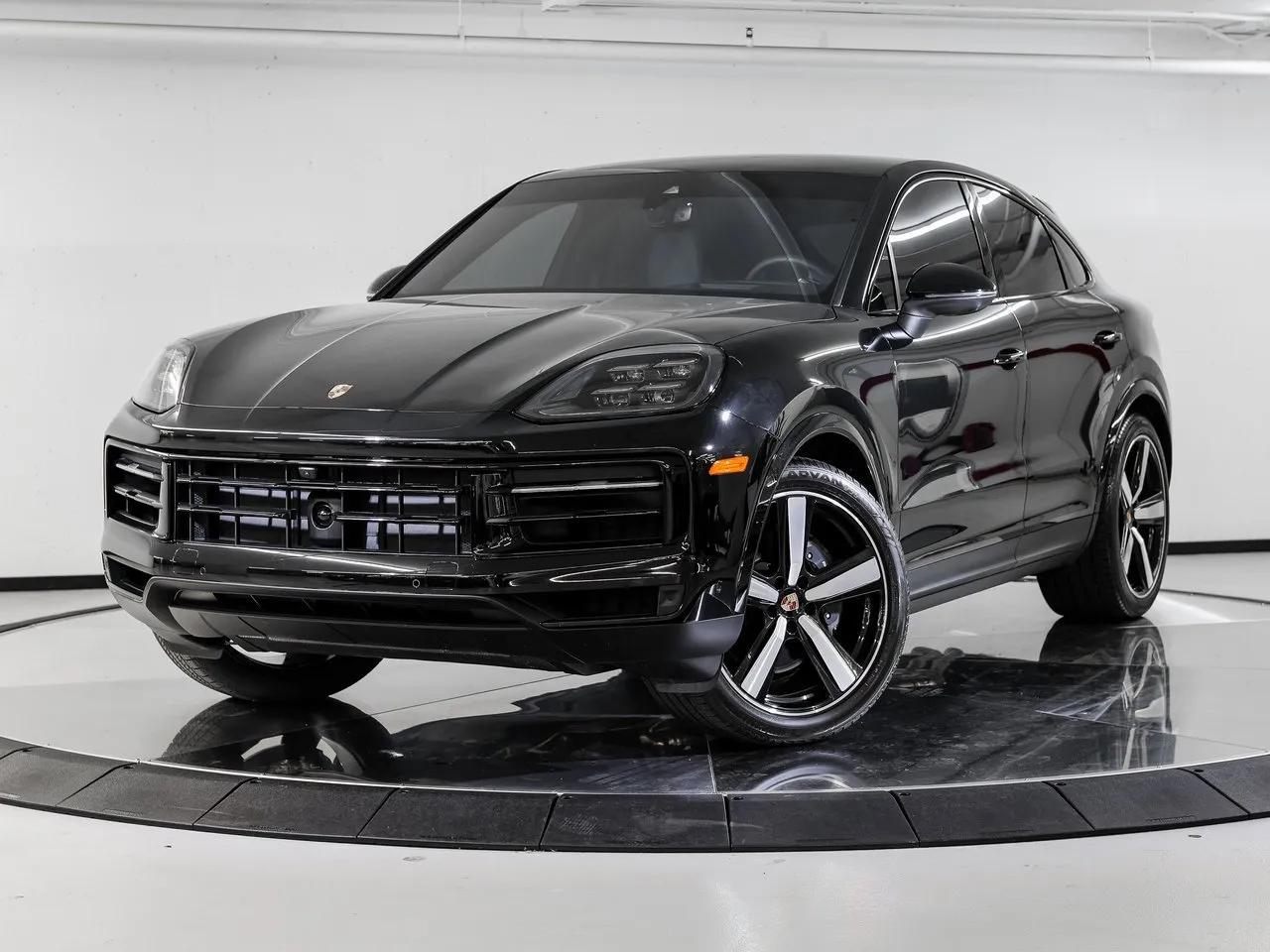Black 2025 Porsche Cayenne Coupe for sale in Austin, TX