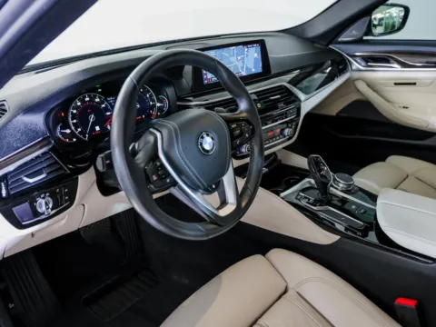 More photos of 2019 BMW 5 Series 530i at Porsche Austin, TX