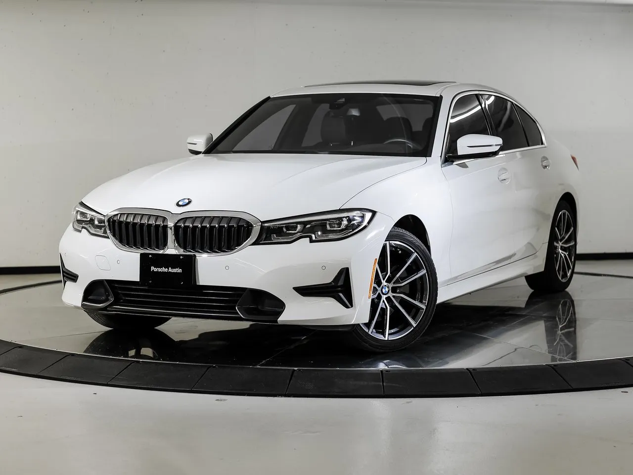 White 2019 BMW 3 Series 330i for sale in Austin, TX