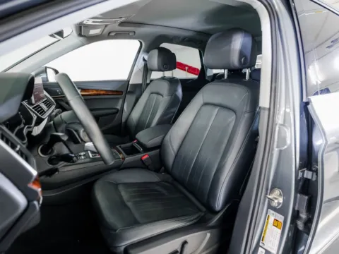 More photos of 2018 Audi Q5 Premium at Porsche Austin, TX