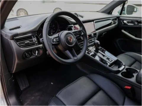 More photos of 2025 Porsche Macan at Porsche Austin, TX