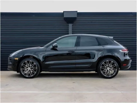 Photos of 2025 Porsche Macan for sale in Austin, TX at Porsche Austin
