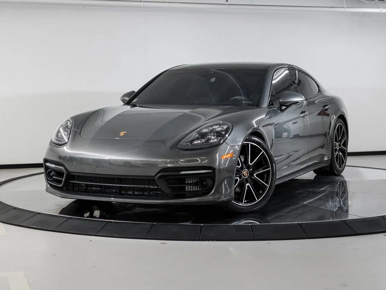2023 Porsche Panamera Platinum Edition for sale in Austin, TX