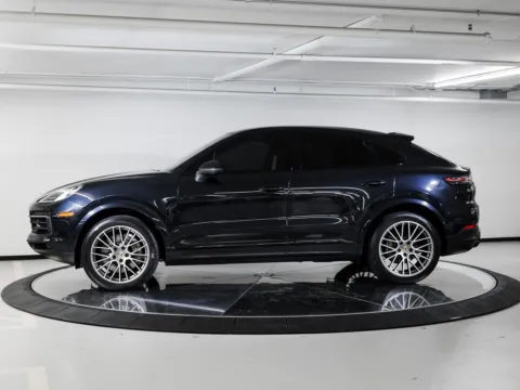 Photos of 2023 Porsche Cayenne Platinum Edition for sale in Austin, TX at Porsche Austin