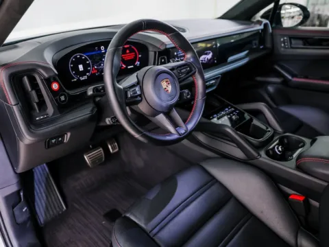 More photos of 2025 Porsche Cayenne GTS at Porsche Austin, TX