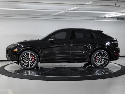 Photos of 2024 Porsche Cayenne S for sale in Austin, TX at Porsche Austin