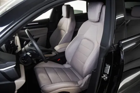 More photos of 2025 Porsche Macan Electric at Porsche Austin, TX