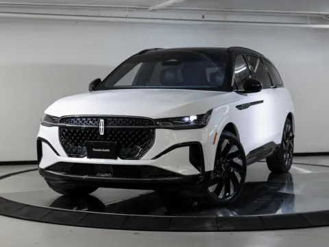 White 2024 Lincoln Nautilus Reserve for sale in Austin, TX