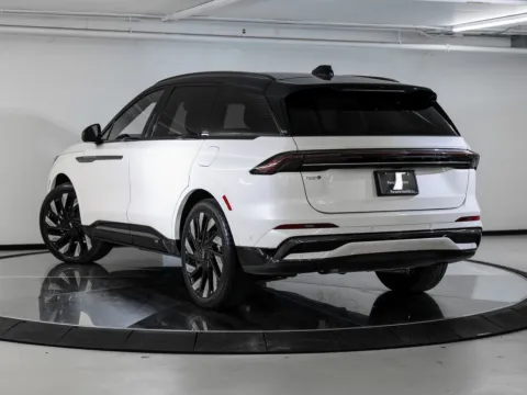 Another view of 2024 Lincoln Nautilus Reserve for sale in Austin, TX at Porsche Austin