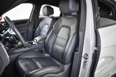 More photos of 2020 Porsche Cayenne Coupe at Porsche Austin, TX