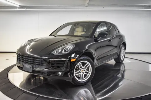 Black 2018 Porsche Macan for sale in Austin, TX