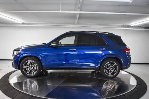 Photos of 2022 Mercedes-Benz GLE 350 for sale in Austin, TX at Porsche Austin