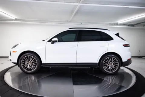 Photos of 2023 Porsche Cayenne for sale in Austin, TX at Porsche Austin