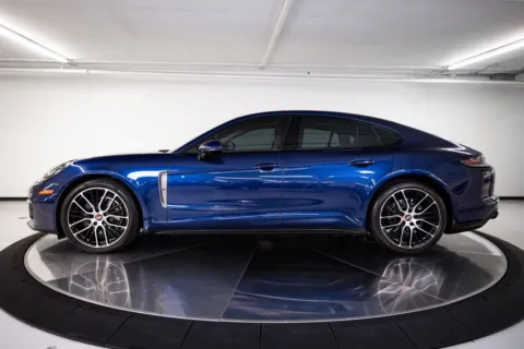 Photos of 2023 Porsche Panamera Platinum Edition for sale in Austin, TX at Porsche Austin