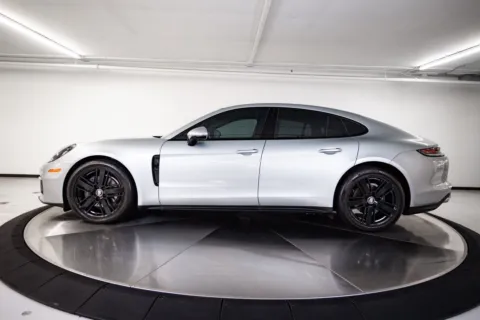 Photos of 2023 Porsche Panamera for sale in Austin, TX at Porsche Austin