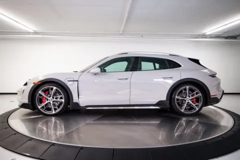 Photos of 2024 Porsche Taycan 4S for sale in Austin, TX at Porsche Austin