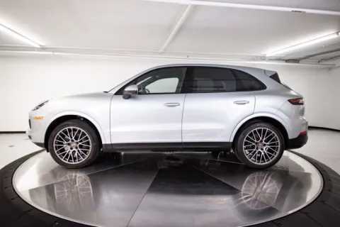 Photos of 2023 Porsche Cayenne for sale in Austin, TX at Porsche Austin