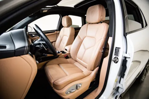 More photos of 2023 Porsche Macan S at Porsche Austin, TX