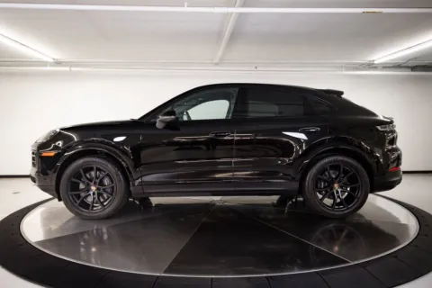 Photos of 2024 Porsche Cayenne Coupe for sale in Austin, TX at Porsche Austin