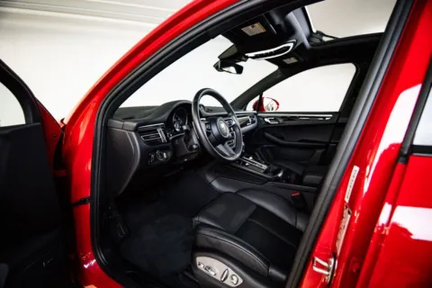 More photos of 2026 Porsche Macan at Porsche Austin, TX