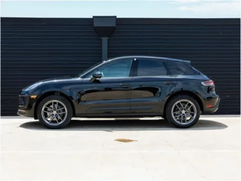 Photos of 2025 Porsche Macan for sale in Austin, TX at Porsche Austin