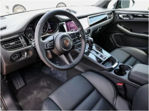 More photos of 2025 Porsche Macan at Porsche Austin, TX