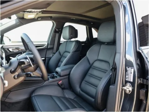 More photos of 2025 Porsche Macan at Porsche Austin, TX