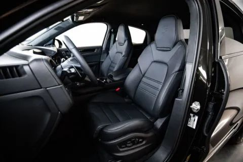 More photos of 2025 Porsche Cayenne Turbo GT at Porsche Austin, TX
