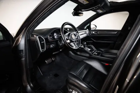 More photos of 2021 Porsche Cayenne GTS at Porsche Austin, TX