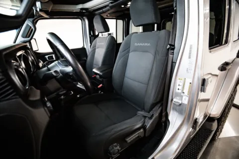 More photos of 2020 Jeep Wrangler Unlimited Sahara at Porsche Austin, TX