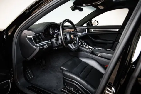 More photos of 2023 Porsche Panamera Platinum Edition at Porsche Austin, TX