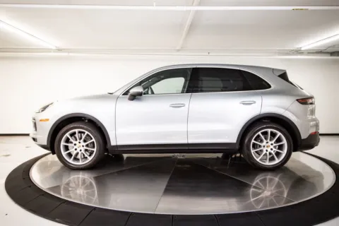 Photos of 2023 Porsche Cayenne for sale in Austin, TX at Porsche Austin