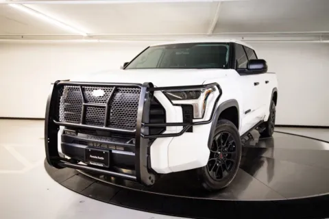 White 2023 Toyota Tundra SR5 for sale in Austin, TX