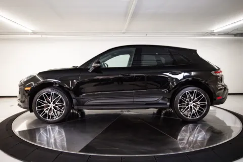 Photos of 2025 Porsche Macan for sale in Austin, TX at Porsche Austin