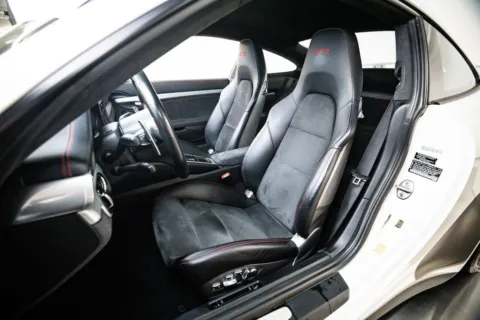 More photos of 2015 Porsche 911 GT3 at Porsche Austin, TX