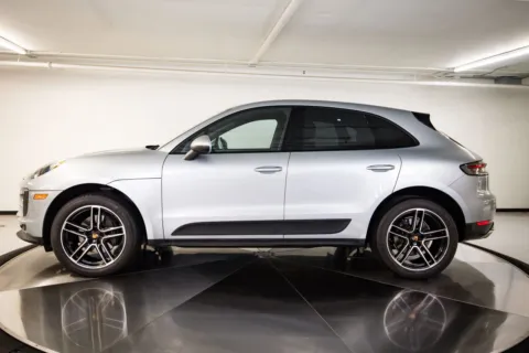 Photos of 2019 Porsche Macan for sale in Austin, TX at Porsche Austin