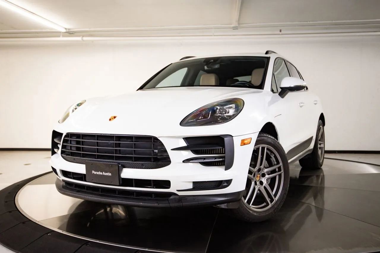 2020 Porsche Macan S's photo