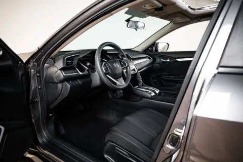 More photos of 2017 Honda Civic Sedan EX at Porsche Austin, TX
