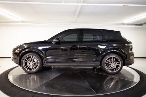 Photos of 2023 Porsche Cayenne Platinum Edition for sale in Austin, TX at Porsche Austin