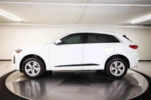 Photos of 2025 Audi Q5 Premium for sale in Austin, TX at Porsche Austin